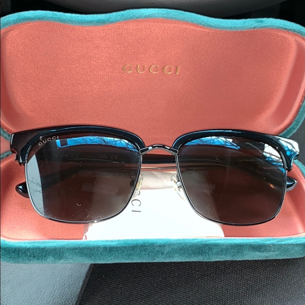 Gucci sunglasses